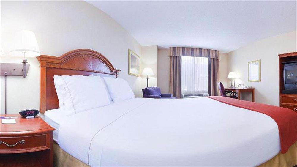 Holiday Inn Express Hotel & Suites Dayton-Centerville By Ihg Εξωτερικό φωτογραφία
