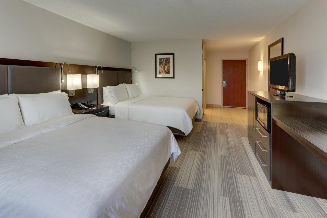 Holiday Inn Express Hotel & Suites Dayton-Centerville By Ihg Εξωτερικό φωτογραφία