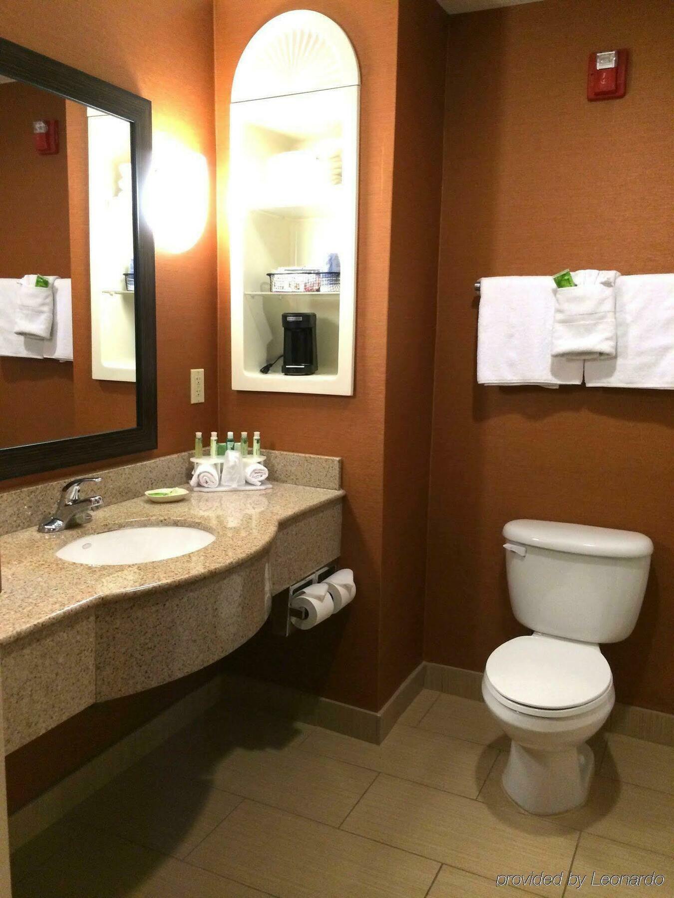 Holiday Inn Express Hotel & Suites Dayton-Centerville By Ihg Εξωτερικό φωτογραφία